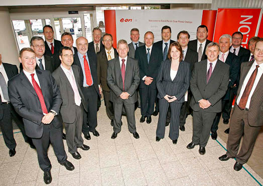 (Photo shoot 0707-070) Siemens Executive board visit Ratcliffe Power Station.